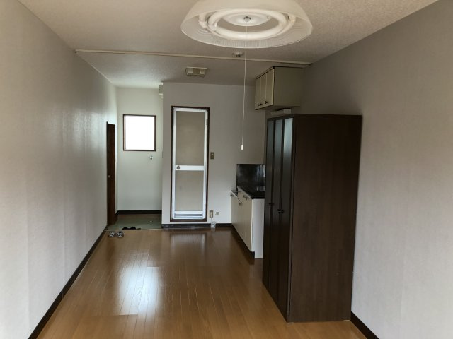 みのるコーポの居間・リビング