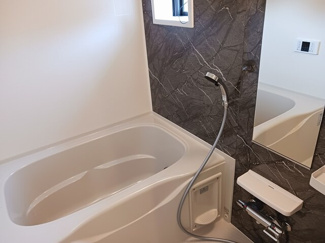 【浴室】 | サニー　アヴニール