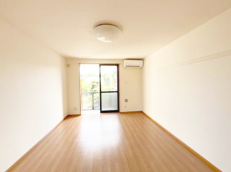 【展望】 | サニーサイド神立 | 洋室