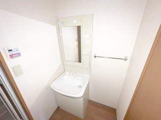 【洗面所】 | サニーサイド神立 | 洗髪洗面化粧台