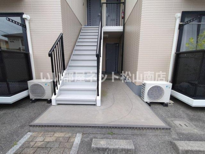 【エントランス】 | ディアスＥＡＳＴ　Ｂ棟