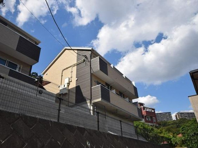 【外観】 | ソリッド磯子参番館