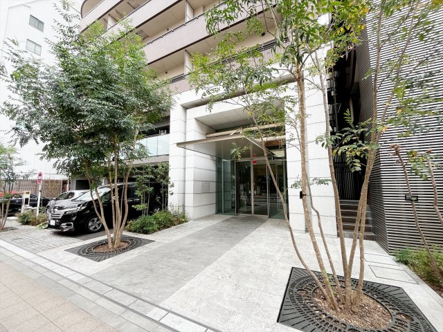 祝　成約済み　クリオレジダンス八王子ザ・マークス　八王子市　中古マンションのエントランス|～仲介手数料無料☆八王子ひなた不動産～クリオレジダンス八王子ザ・マークス