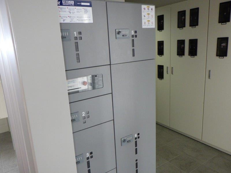 コルトーナ弐番館の設備|宅配ボックス