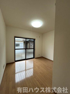 【洋室】 | ドルフィンリバー