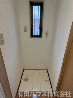 【設備】 | ドルフィンリバー | 洗濯機置き場