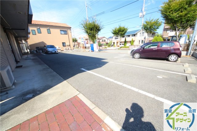 アメニティハイツⅡの駐車場