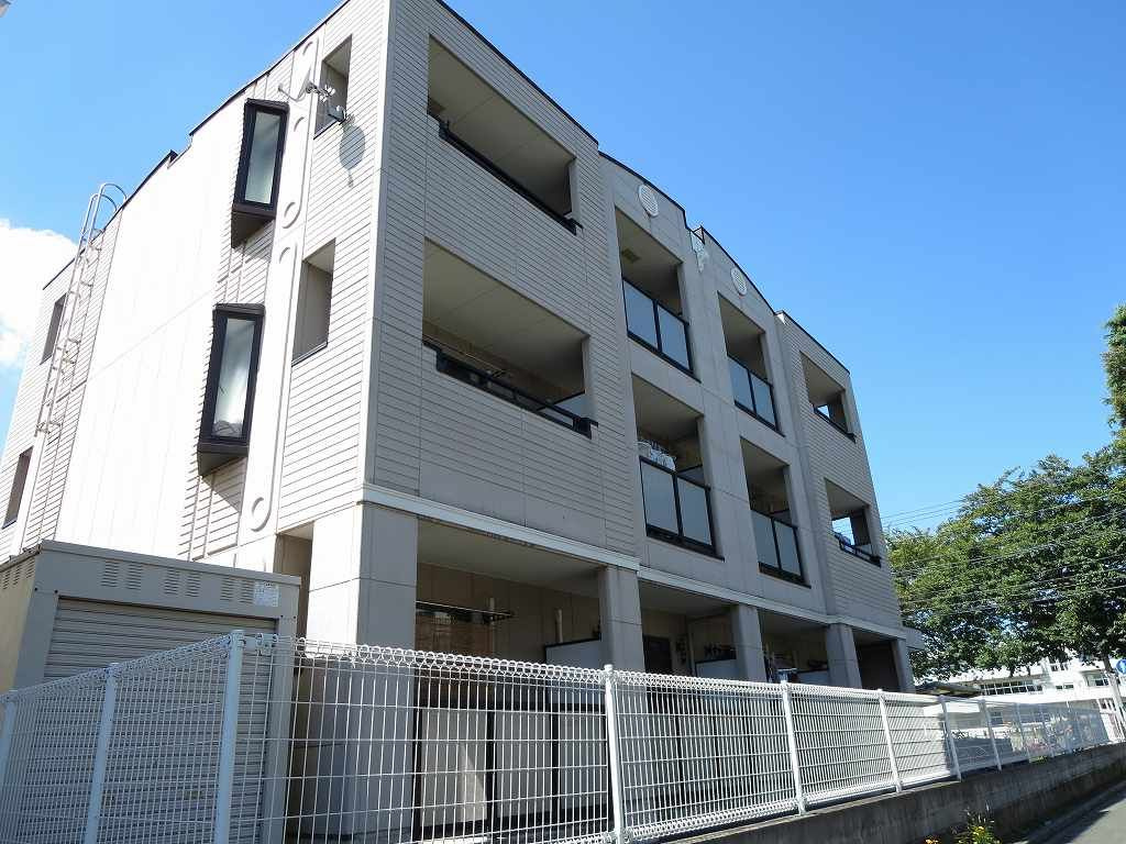 ローズスクエアの外観