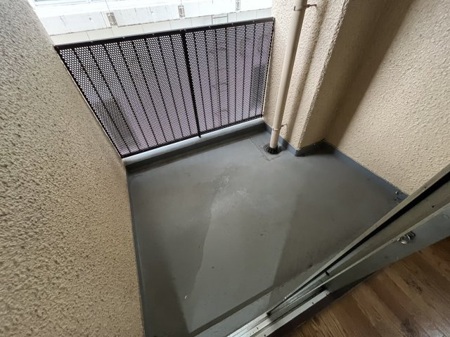 福信ビルのバルコニー|福信ビル