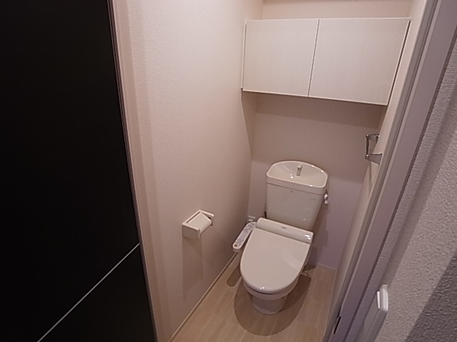 神戸市北区谷上東町のアパートのトイレ|ウォッシュレット付トイレ