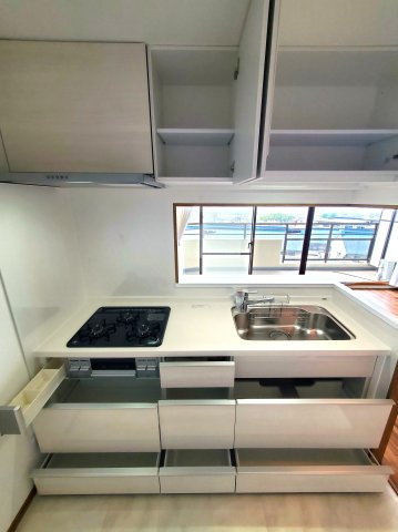 ディオフェルティ石切のキッチン