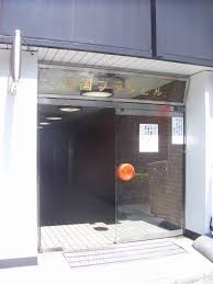 両国プラザビルのエントランス