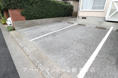 【駐車場】 | キャロット