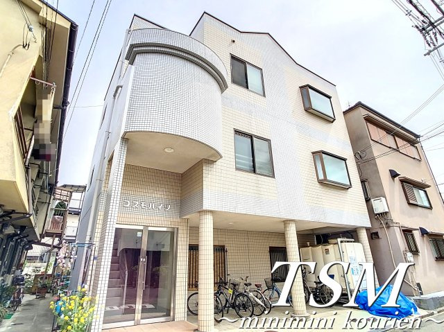 コスモハイツの外観