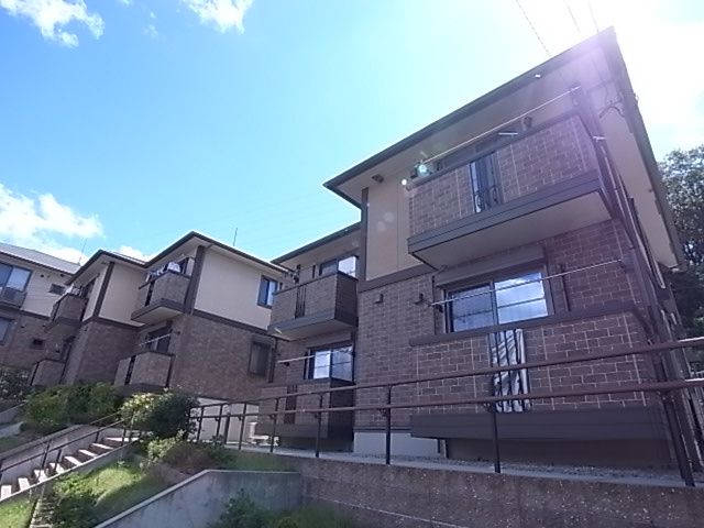 神戸市北区谷上南町のアパート