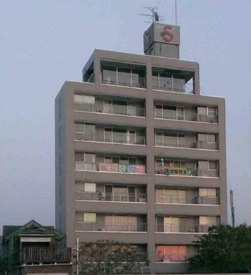 トライシャス淡輪レジデンスの外観|落ち着いた雰囲気の外観です