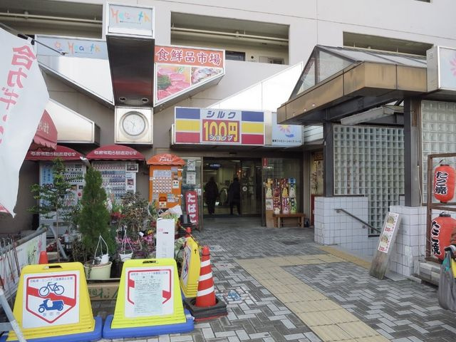 豊津ファミリー店舗の外観|外はこのようになっています