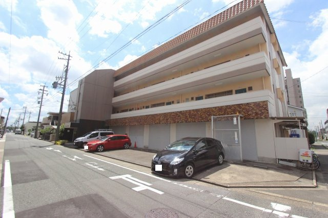 奥村マンション