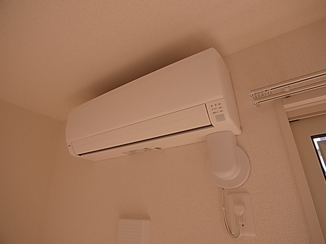 神戸市北区鈴蘭台北町２丁目のアパートの設備|エアコン