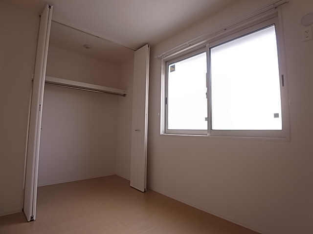 神戸市北区鈴蘭台北町２丁目のアパートの収納|クローゼット