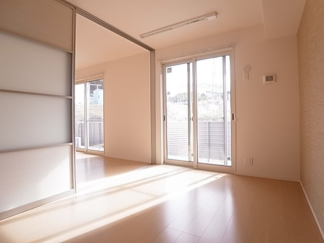 神戸市北区鈴蘭台北町２丁目のアパートの内装|洋室