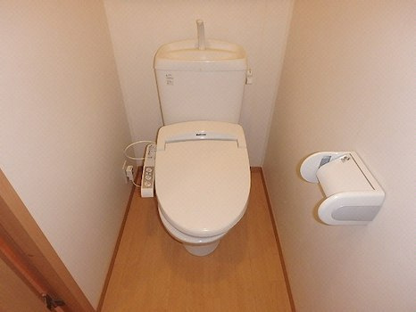 熊本市南区田迎３丁目のアパートのトイレ