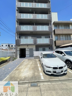 【駐車場】