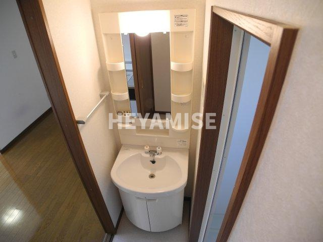 リバレインヒルズ城見の洗面所|※室内画像は別号室のもの