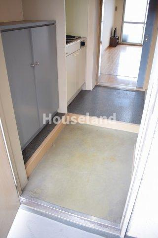 グランディールMKの玄関