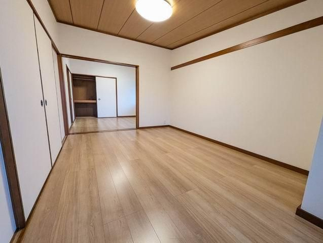 【洋室】 | シャトー本多