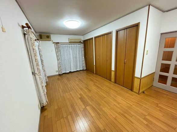 【居間・リビング】 | 藤沢市菖蒲沢オーナチェンジ戸建