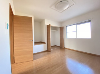 【寝室】 | シエルおおつ野 A