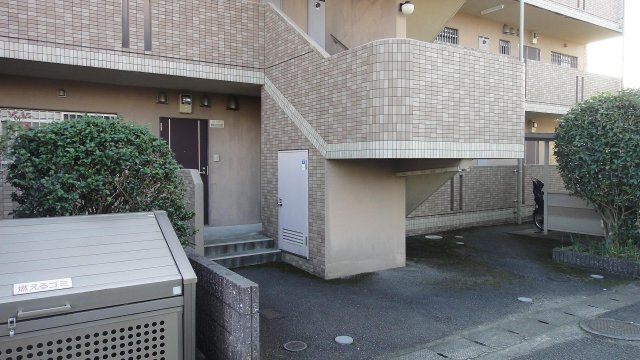 エスポワールはるかのエントランス|建物入り口