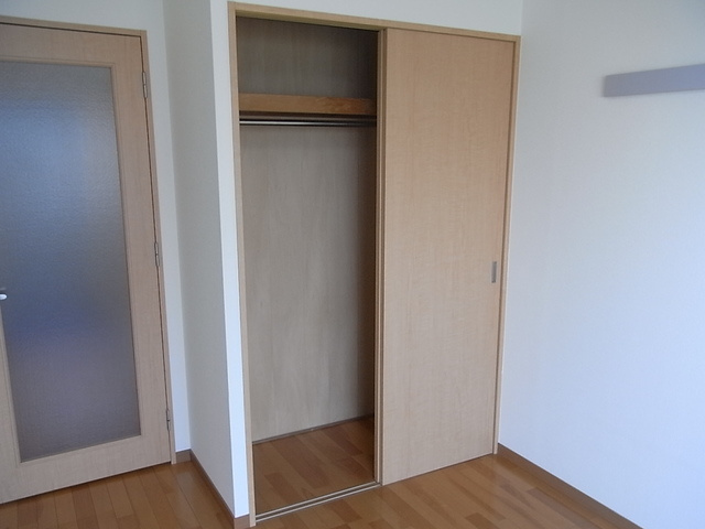 ダイドーメゾン岡本駅前の収納