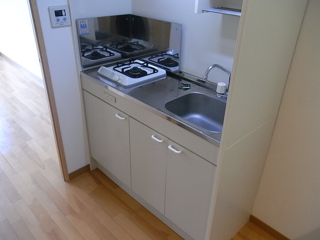 ダイドーメゾン岡本駅前のキッチン