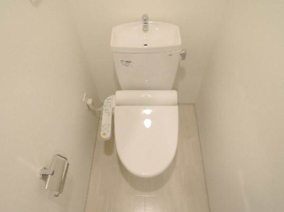 【トイレ】 | レジュールアッシュ九条 | 落ち着いたトイレです