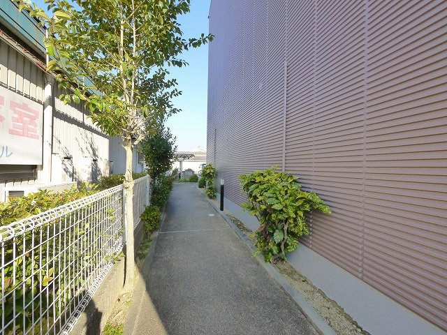 ブルジュール