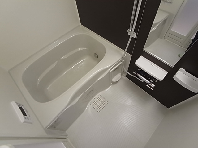 神戸市兵庫区大同町３丁目のアパートの浴室|追焚機能付浴室