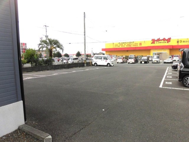 ヴィラ・コンフォートの駐車場|駐車場