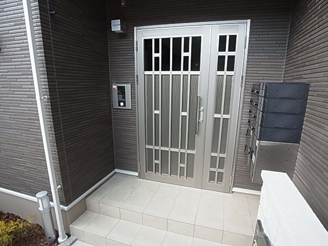 神戸市須磨区神撫町１丁目のアパート