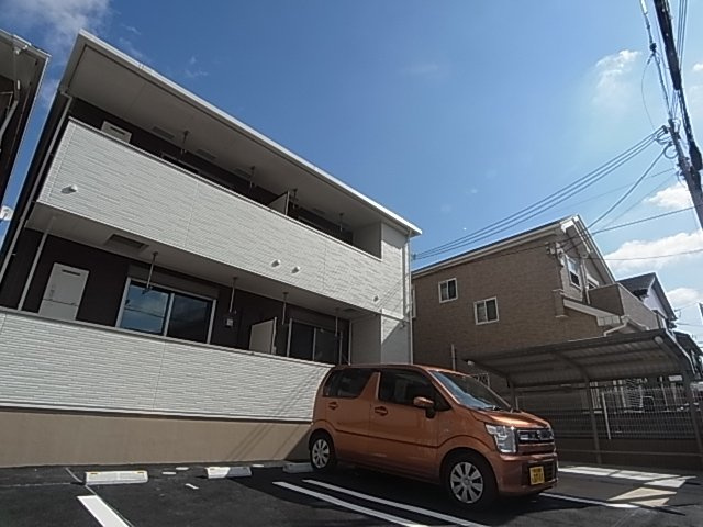 神戸市須磨区神撫町１丁目のアパートの外観