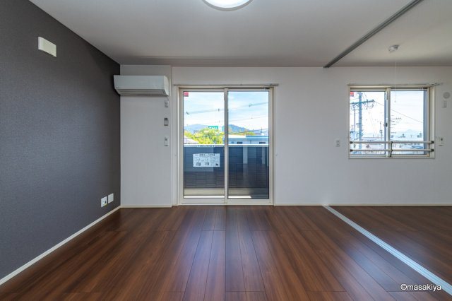 グランド　ソレーユの居間・リビング