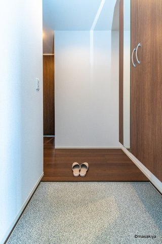 グランド　ソレーユの玄関