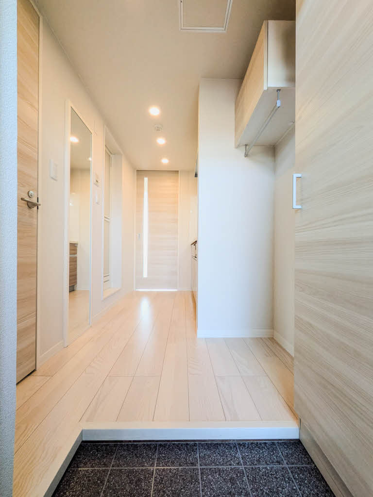 熊本市中央区京町２丁目の賃貸マンションの玄関