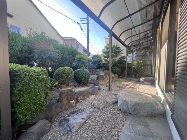 明石市鳥羽倉庫付戸建のバルコニー
