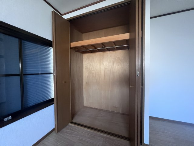 明石市鳥羽倉庫付戸建の収納