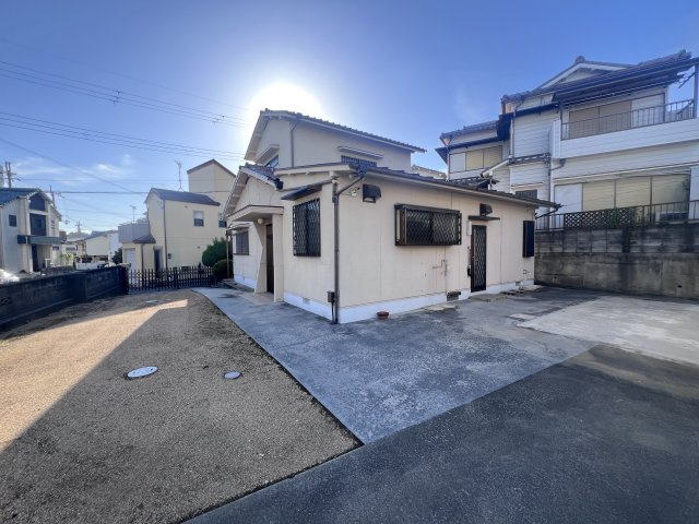 明石市鳥羽倉庫付戸建の外観