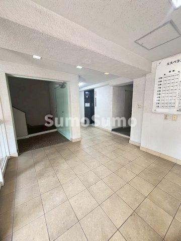 エスペランサ魚崎のロビー|落ち着いたロビーです