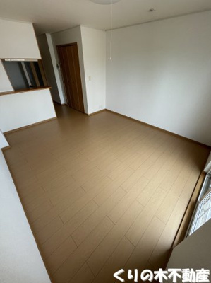 【居間・リビング】 | イベール　パーク | 反転タイプのお部屋です（現況を優先します）