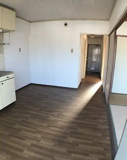 古賀第1ビルの居間・リビング|※現況優先
統一感のある居間です